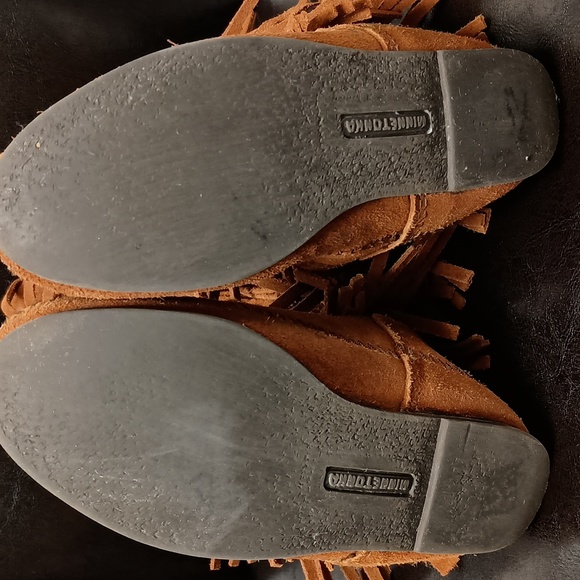 Minnetonka Fringe Brown Boots/moccasins Youth or petite Women Suede - Picture 3 of 5